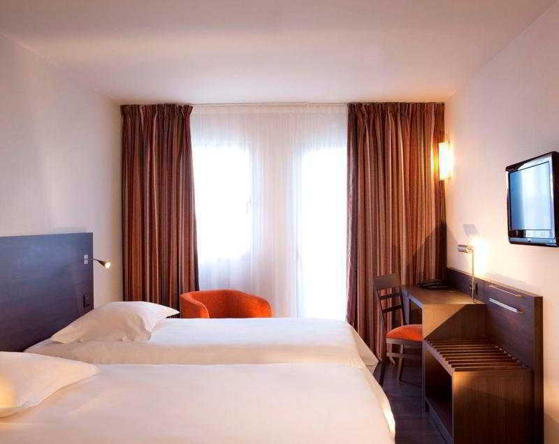 Escale Oceania Pornichet La Baule Hotel Exterior foto